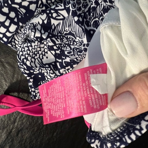 NWT Lilly Pulitzer for target swimsuit & matching pareo/sarong - Picture 7 of 11